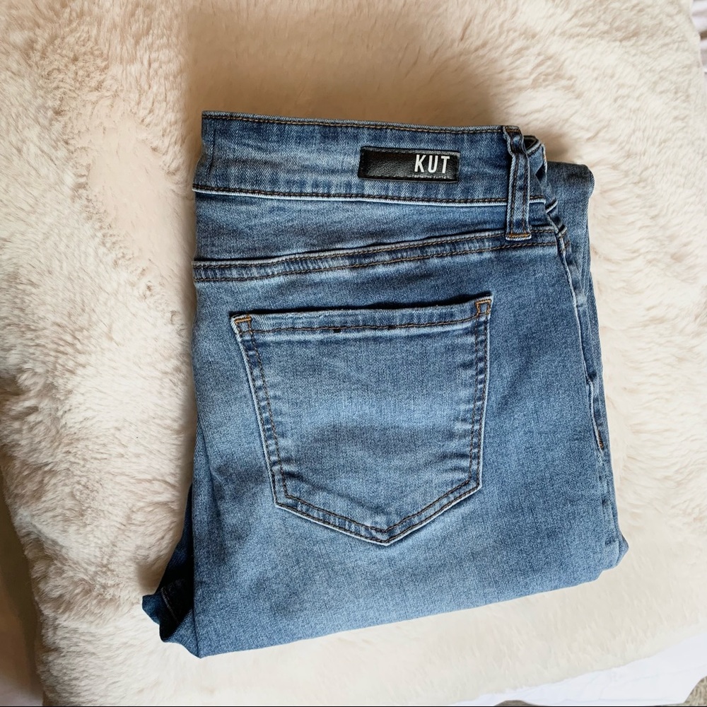 Kut from the Kloth Relaxed Fit Skinny Jeans